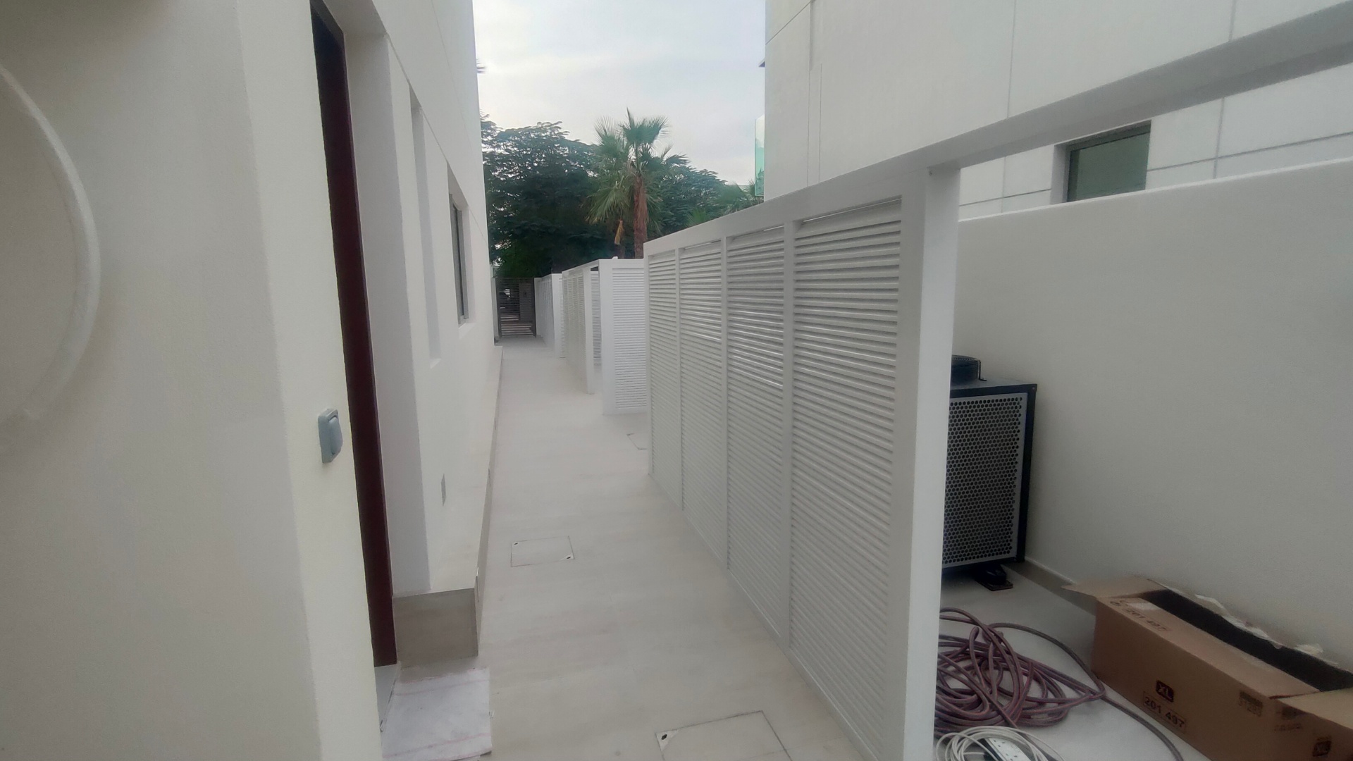 Meydan One Villa — Mirrors • Shower Glass • Handrails in Meydan